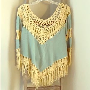Umgee Crotchet blue long sleeve top
